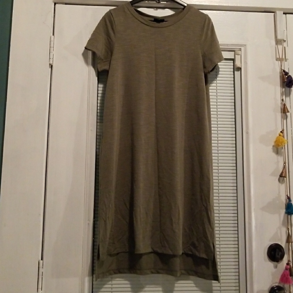 T-shirt dress